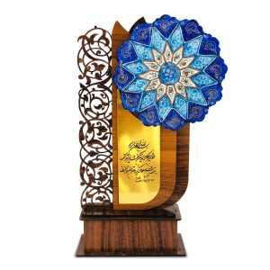 تندیس میناکاری و ان یکاد