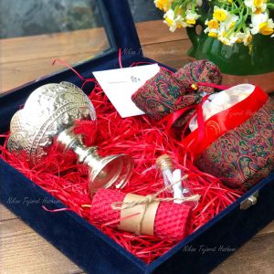 پک نقره‌ای یلدا